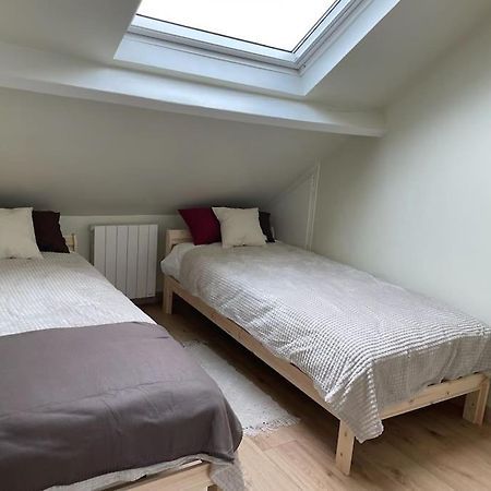 Tiny Paradise - 2 Bedrooms Apartment Montigny-sur-Loing Kültér fotó