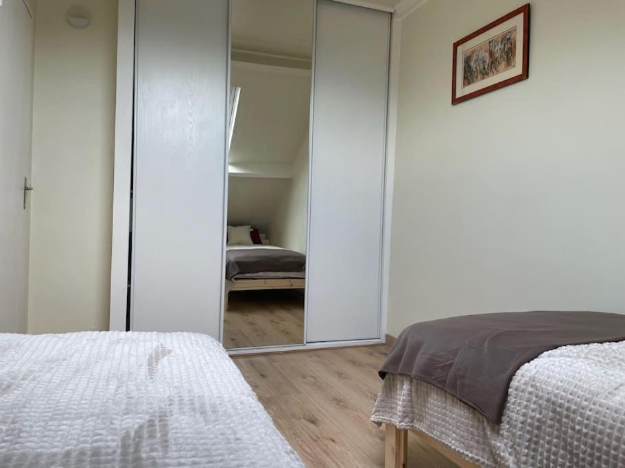Tiny Paradise - 2 Bedrooms Apartment Montigny-sur-Loing Kültér fotó