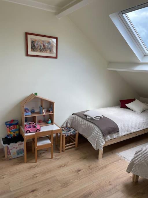 Tiny Paradise - 2 Bedrooms Apartment Montigny-sur-Loing Kültér fotó