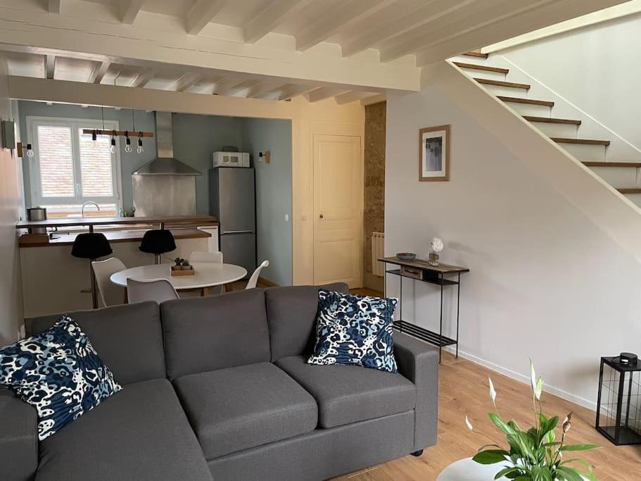 Tiny Paradise - 2 Bedrooms Apartment Montigny-sur-Loing Kültér fotó